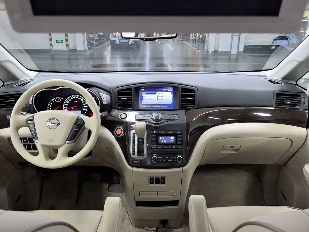 Nissan Quest — миниатюра 9