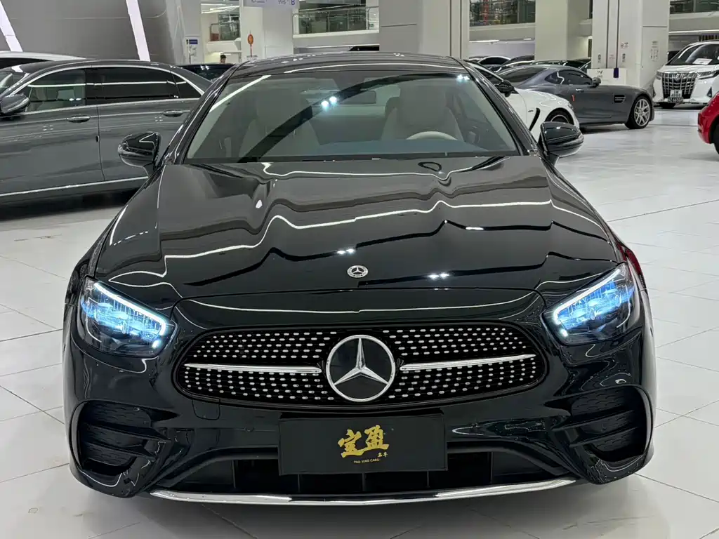 MERCEDES-BENZ E CLASS