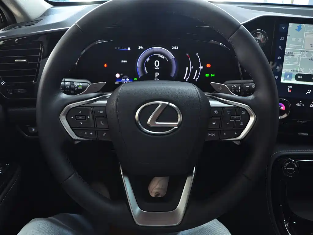 Lexus NX — миниатюра 7