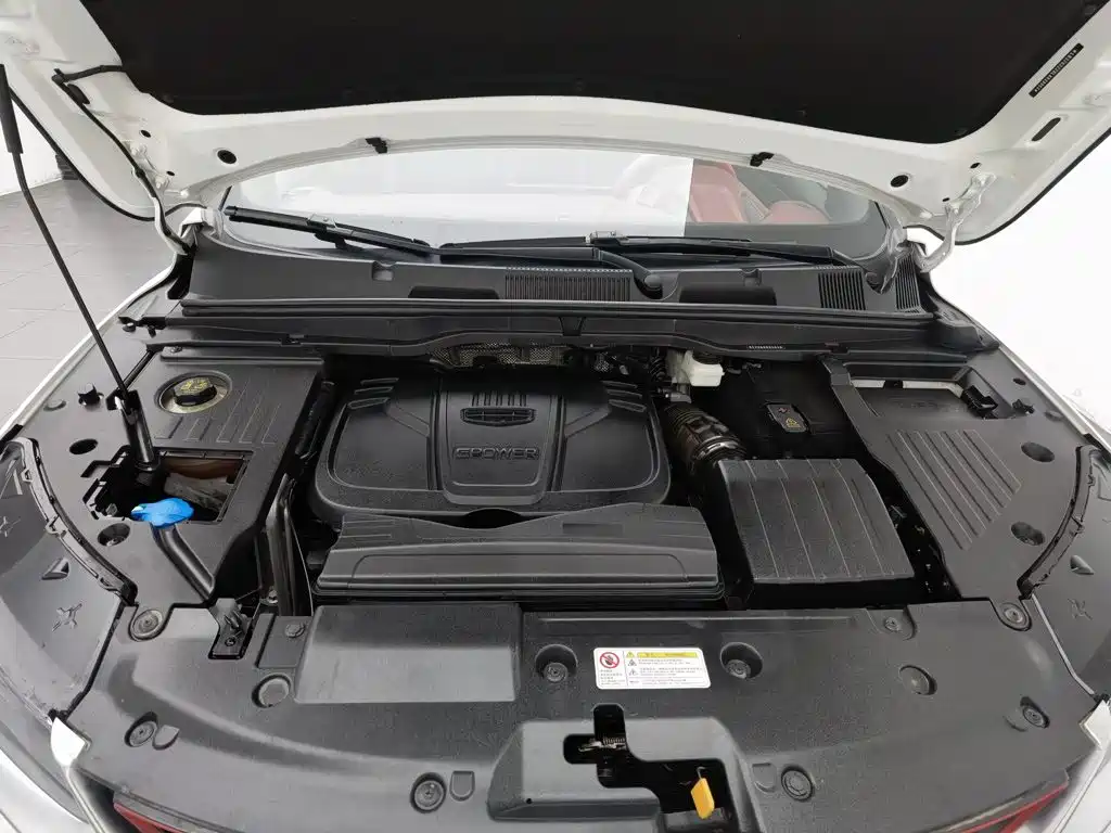 Geely Binyue — миниатюра 6