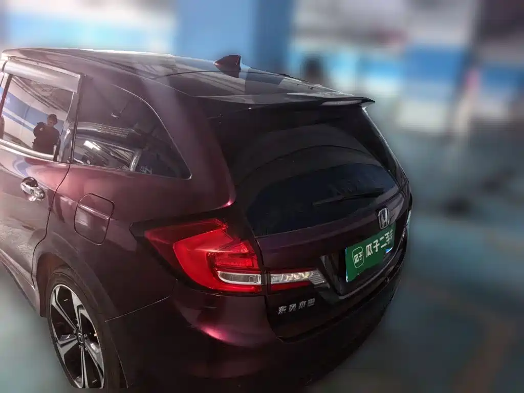 Honda Jade — миниатюра 3