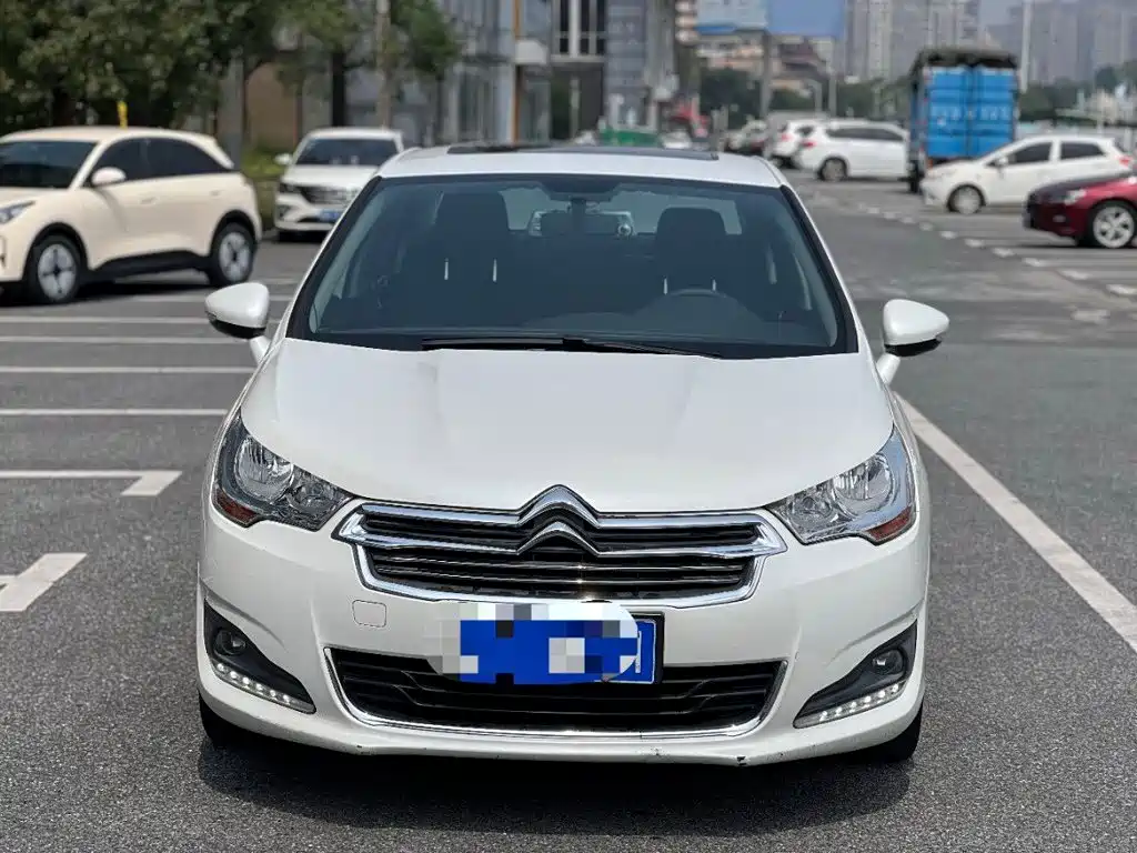 Citroen C4L — миниатюра 2