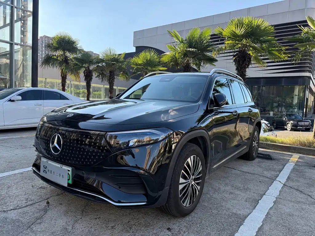 Mercedes-Benz EQB