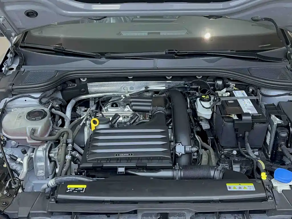 Volkswagen Golf — миниатюра 20