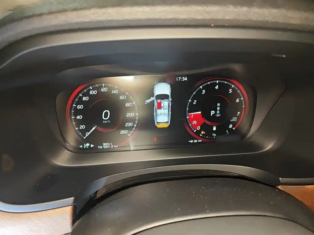 Volvo S90 — миниатюра 4