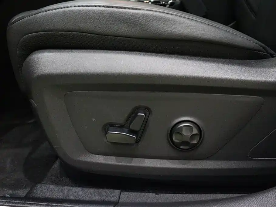 Jeep Grand Commander — миниатюра 19