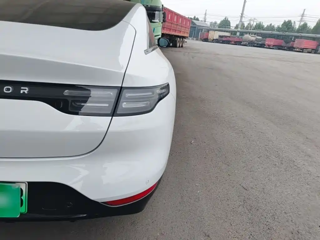 Leapmotor Leapmotor C01 — миниатюра 8