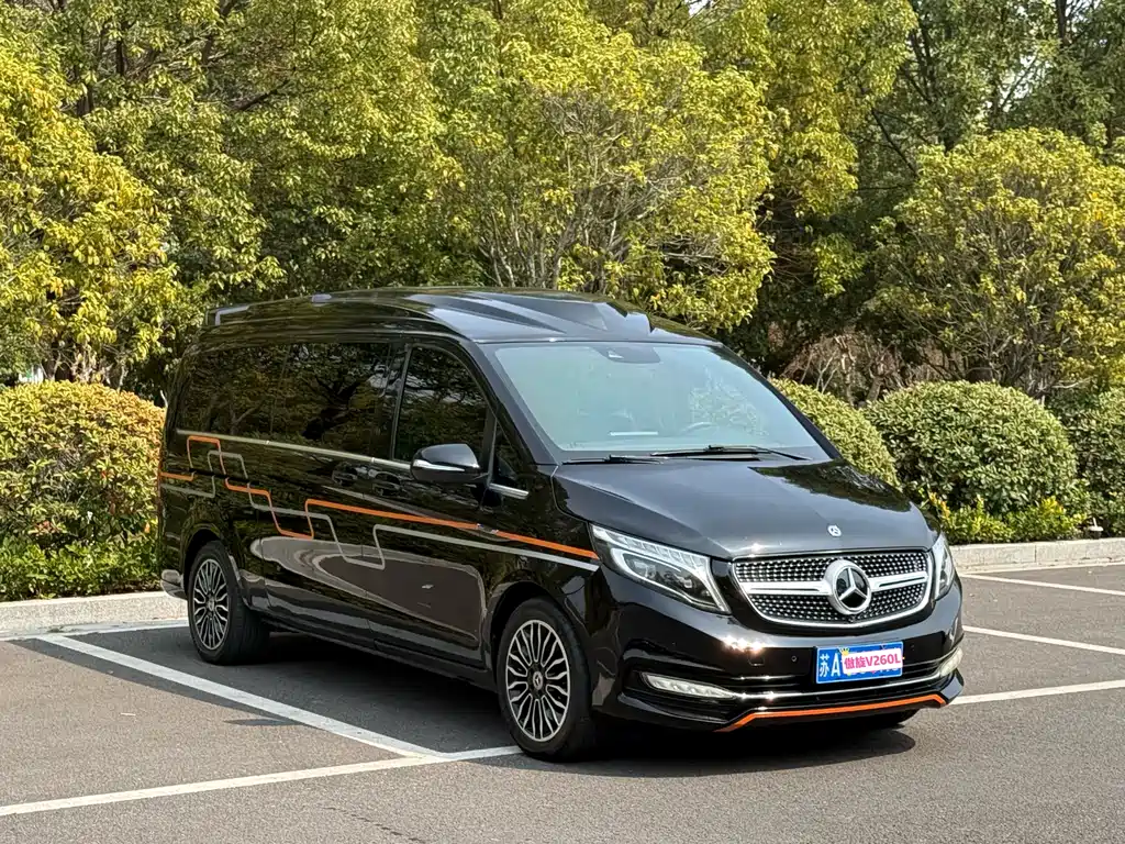 MERCEDES-BENZ V CLASS