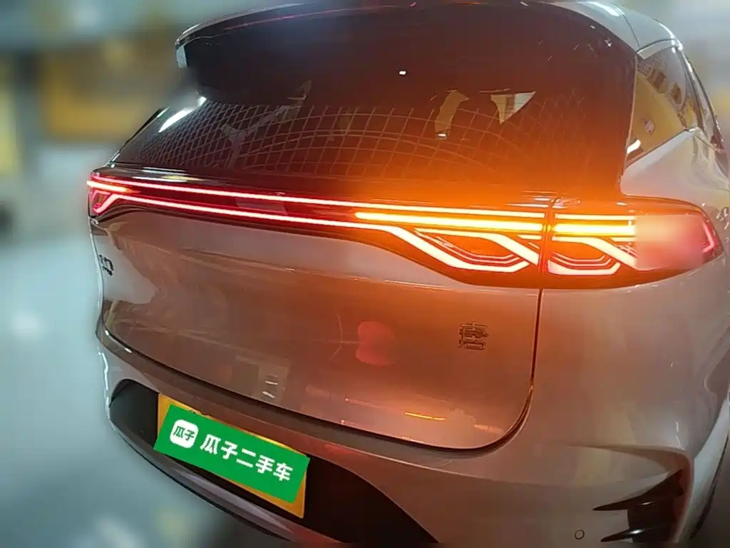 BYD Tang New Energy — миниатюра 8