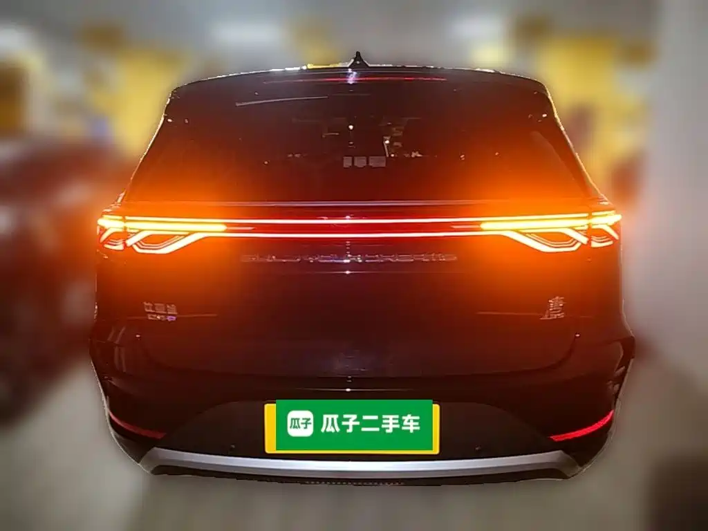 BYD Tang New Energy — миниатюра 8