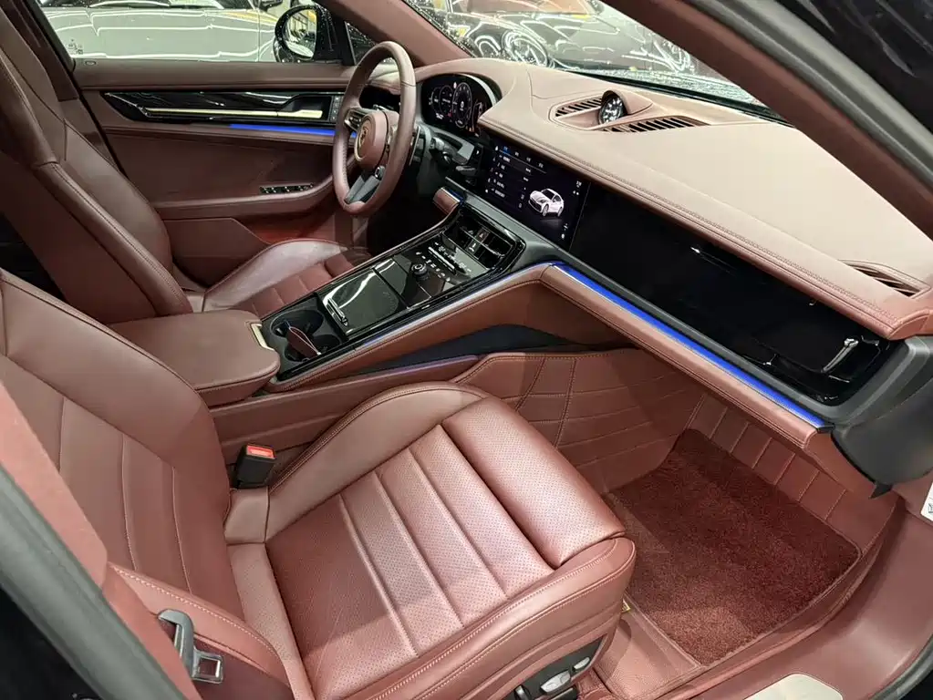 Porsche Panamera — миниатюра 11