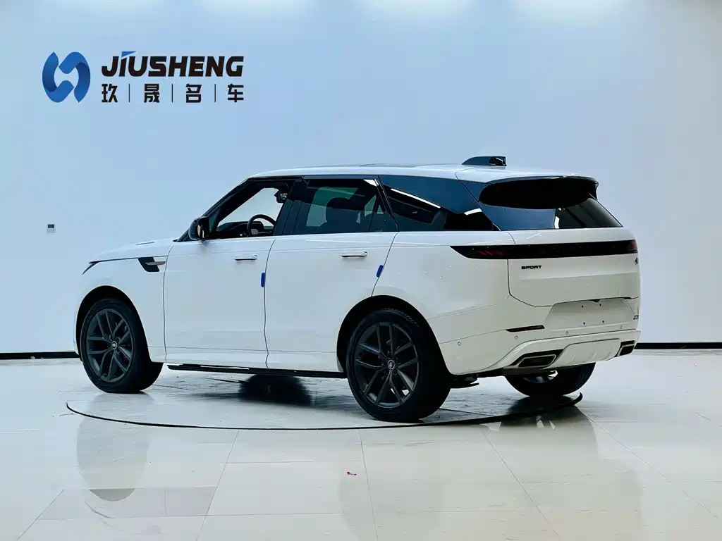 Land Rover Range Rover Sport 2024 400PS Dynamic SE