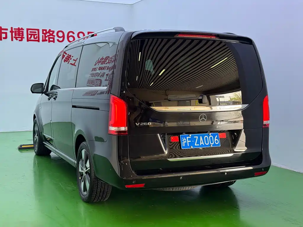 Mercedes-Benz V-Class — миниатюра 34