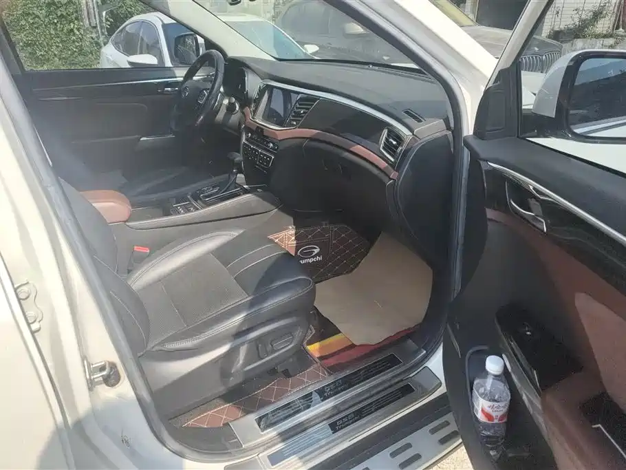 GAC GS8 2017 320T Luxury Smart Connect （ мест）