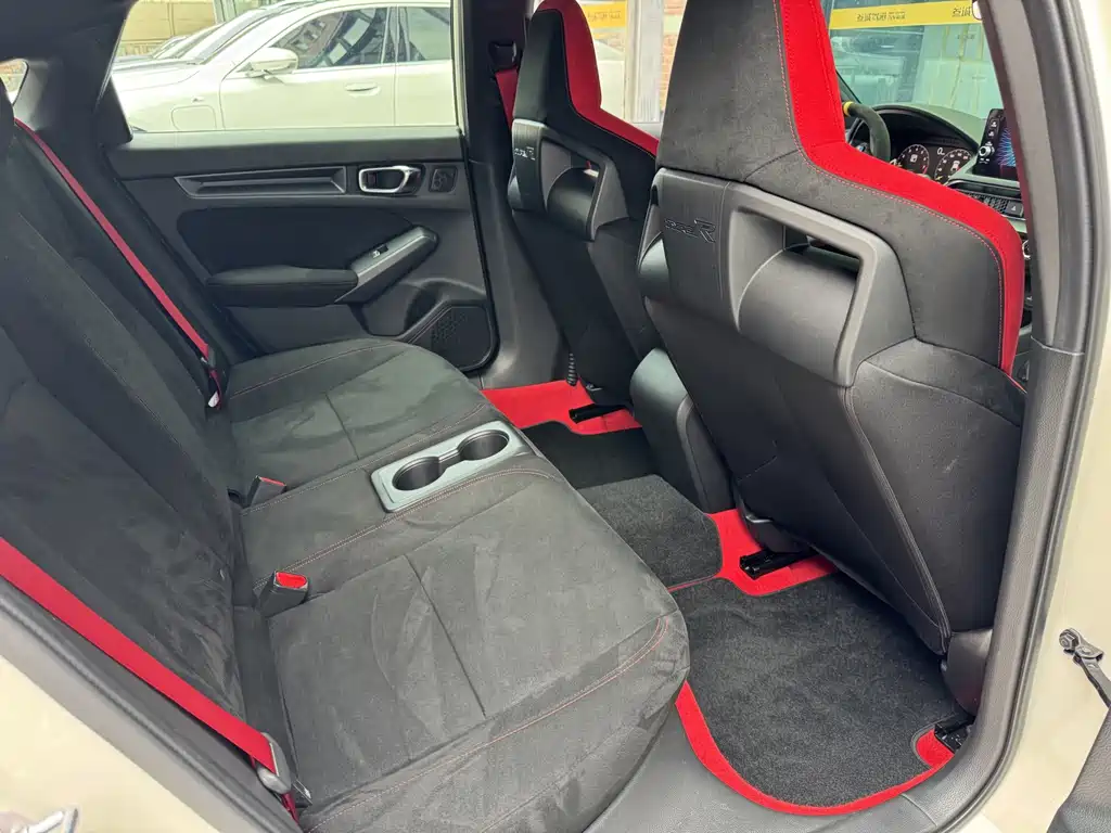Honda Civic (Import) — миниатюра 17