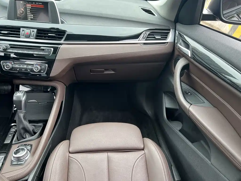 BMW X1 — миниатюра 20