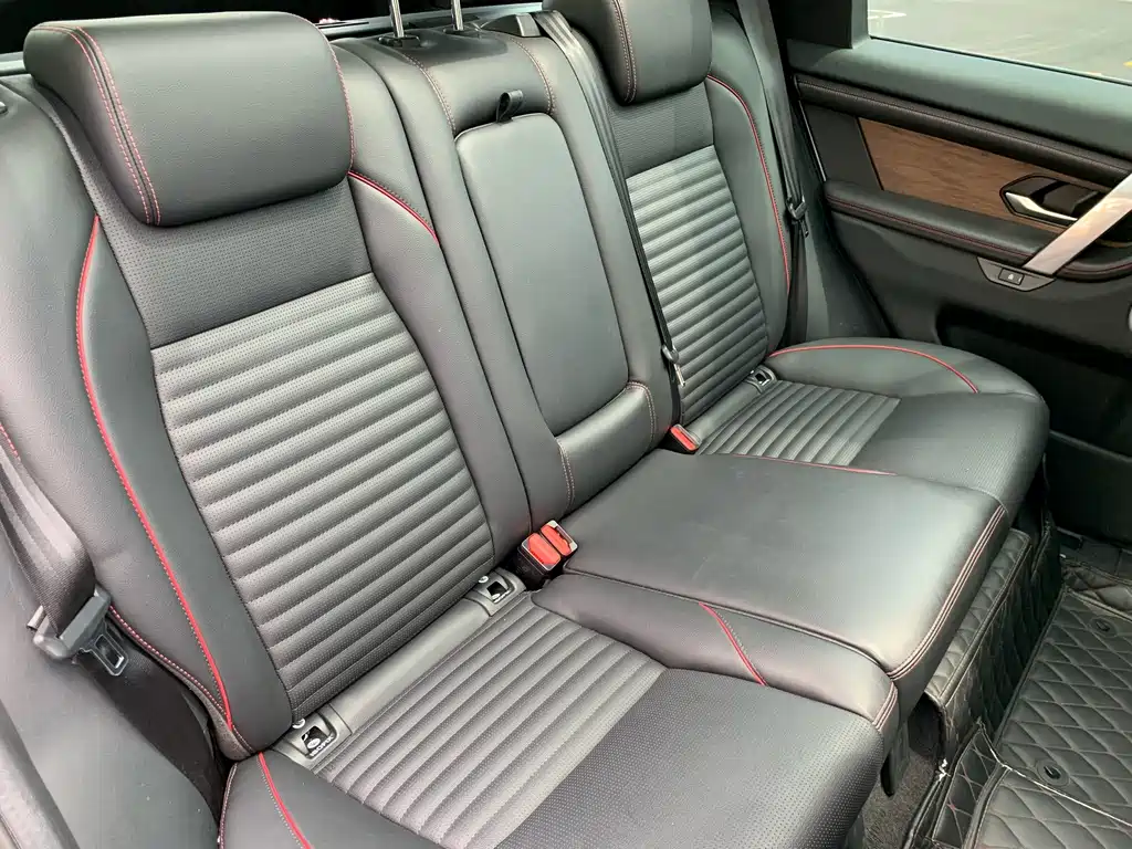 Land Rover Discovery Sport — миниатюра 29