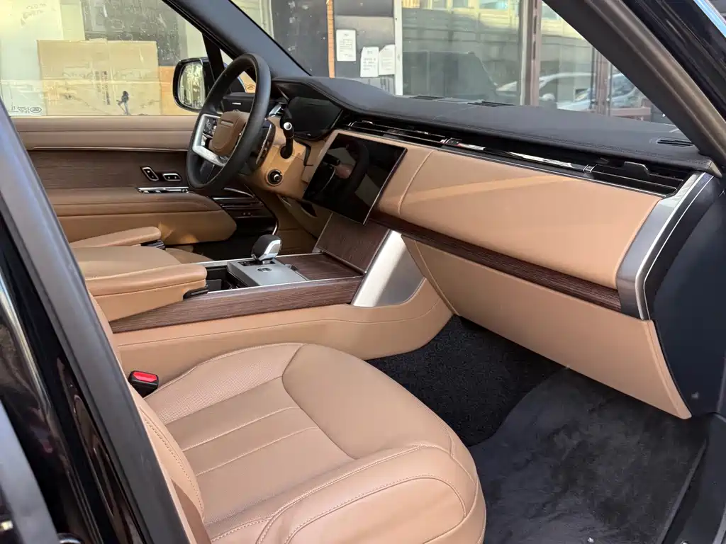 Land Rover Range Rover — миниатюра 18