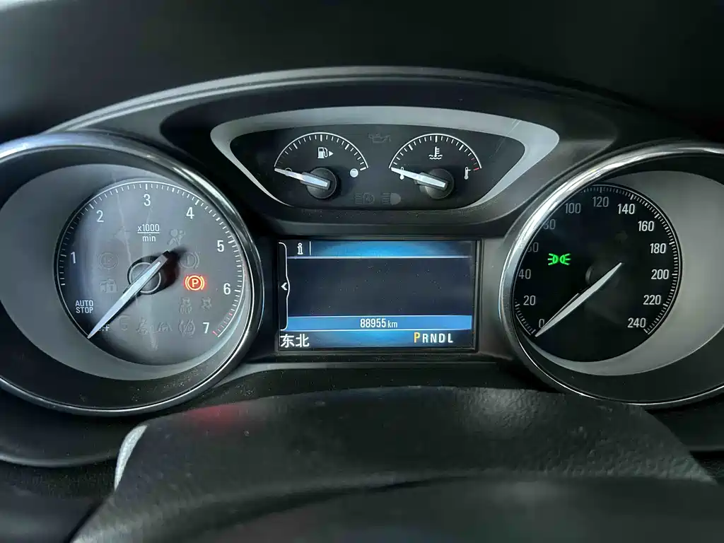 Buick Envision Plus — миниатюра 9