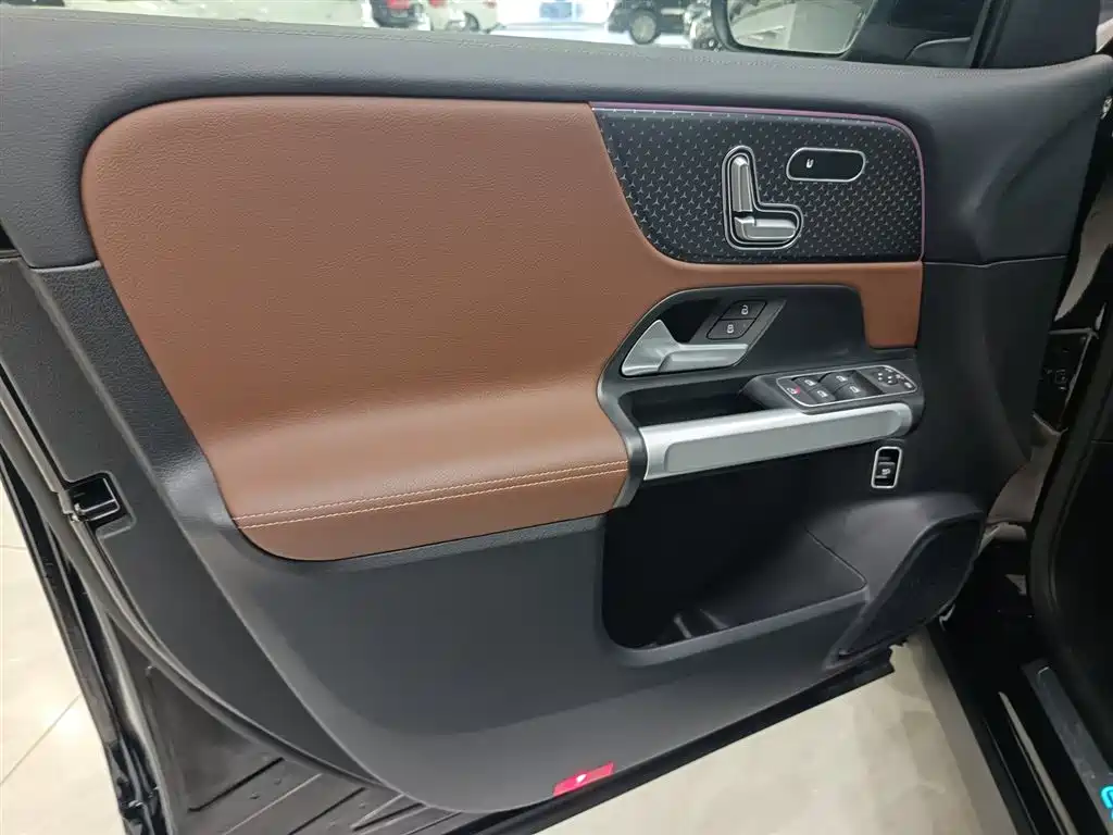 Mercedes-Benz EQB 2025 EQB 260