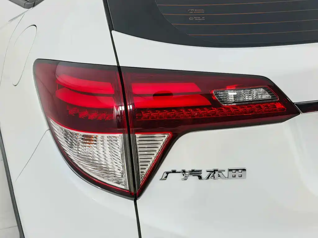 Honda Vezel — миниатюра 9