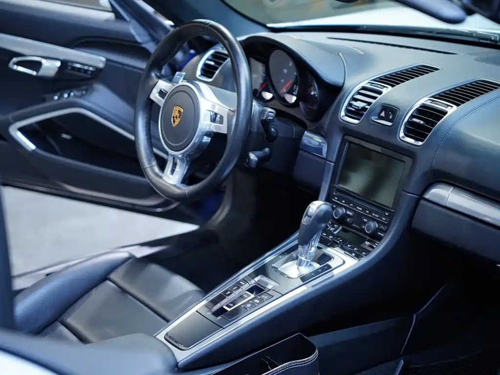 Porsche Boxster — миниатюра 34