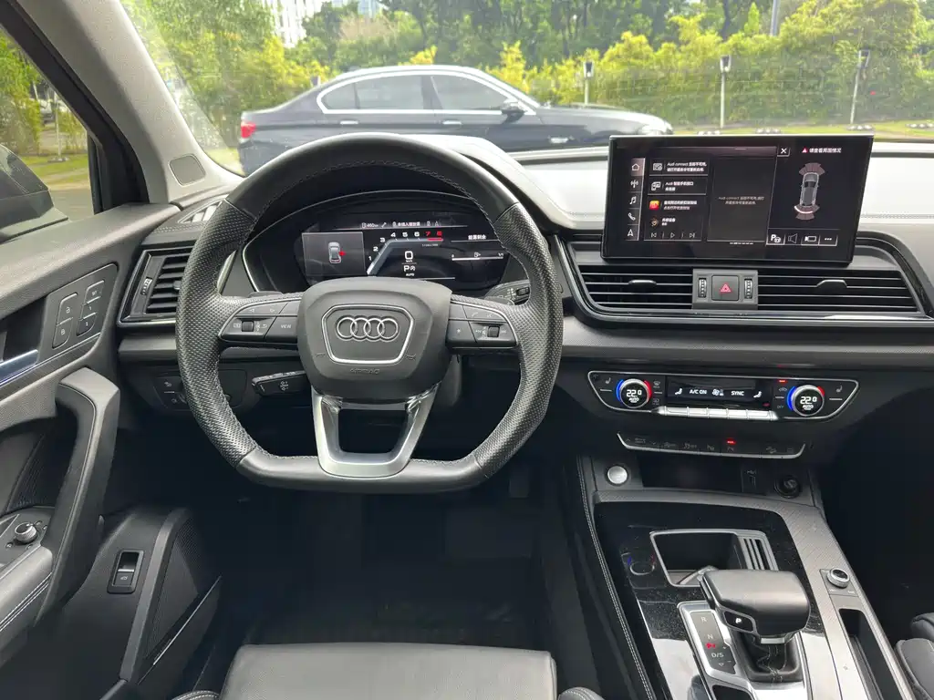 Audi Q5L — миниатюра 15