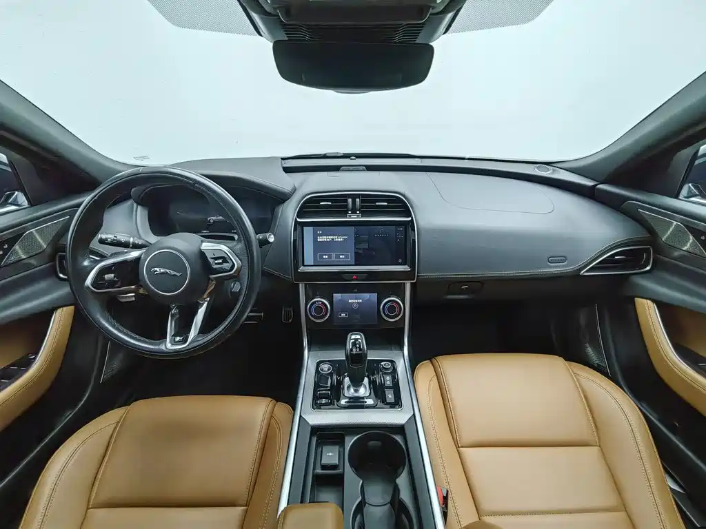 Jaguar XEL — миниатюра 5