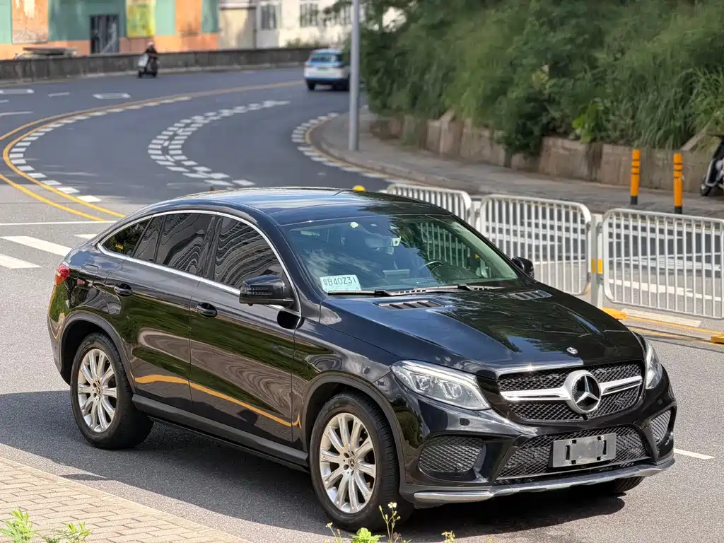 Mercedes-Benz GLE 2017 GLE 320 4MATIC SUV