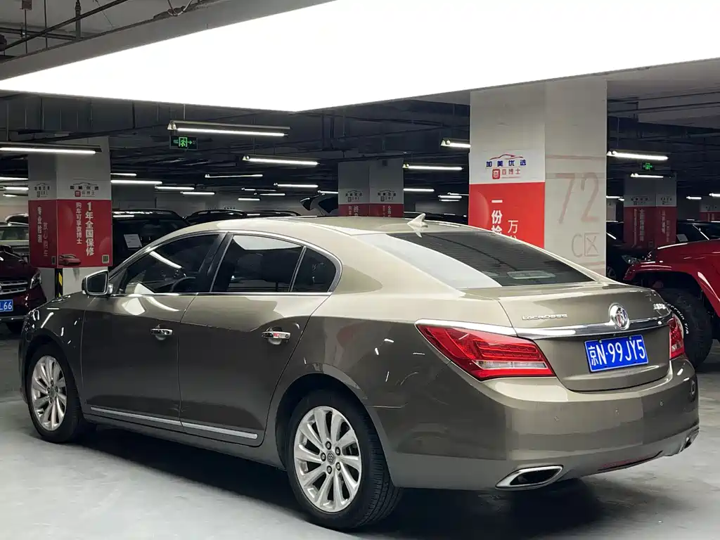 Buick LaCrosse — миниатюра 4