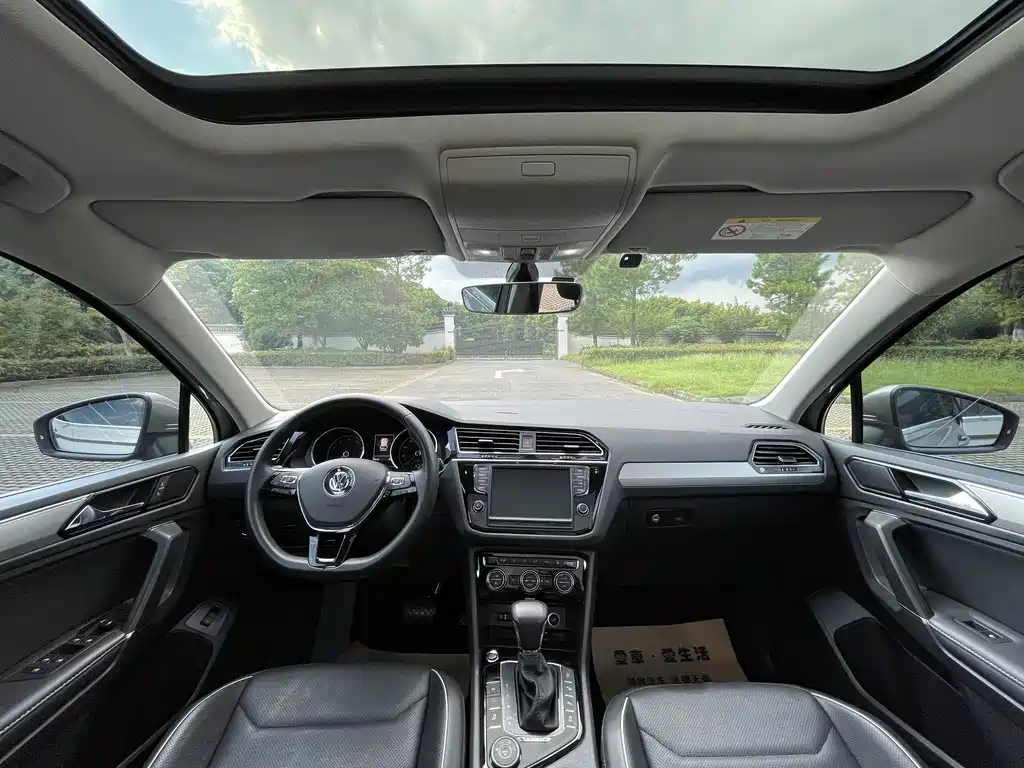 Volkswagen Tiguan L — миниатюра 11
