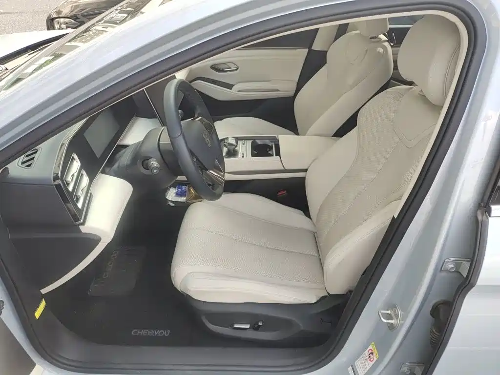 BYD Qin L — миниатюра 8