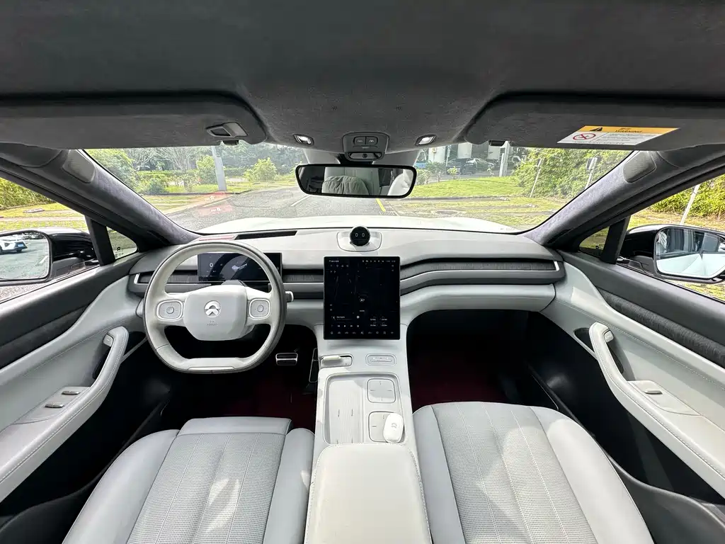 NIO ES8 — миниатюра 17
