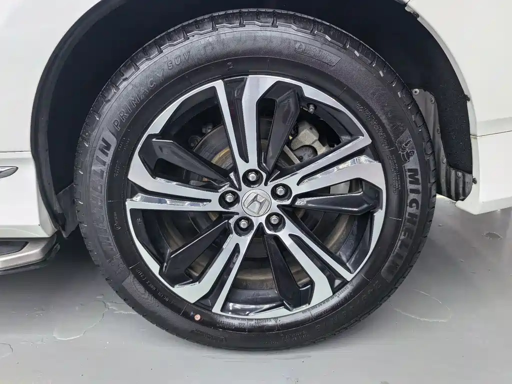 Honda UR-V — миниатюра 10