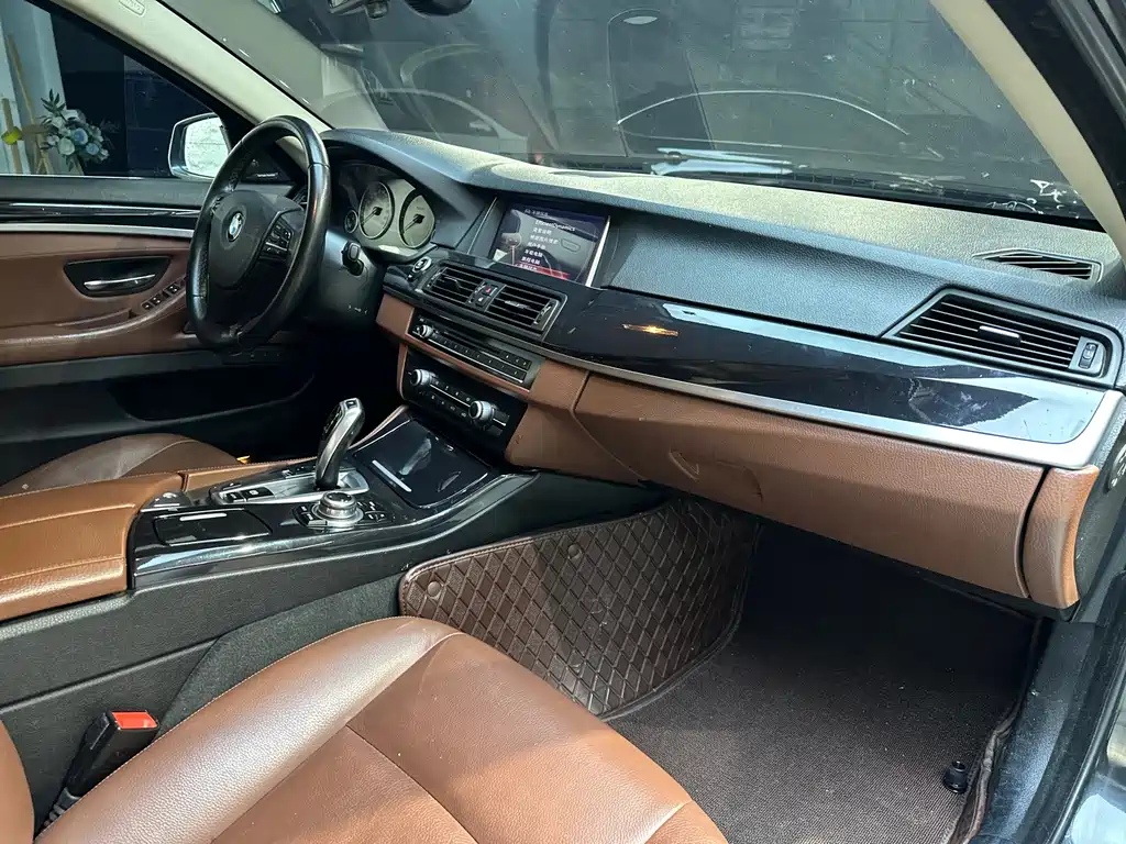 BMW 5 Series 5 2014 520Li Elegant
