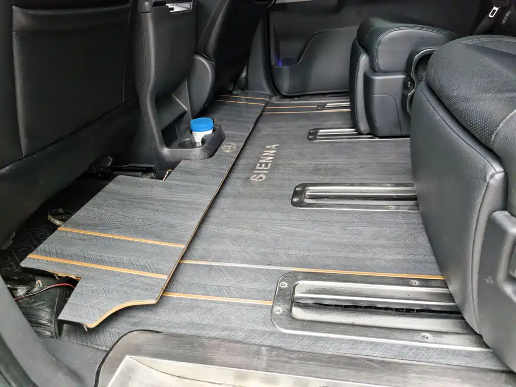 Toyota Sienna — фотографии объявления, Фото 19
