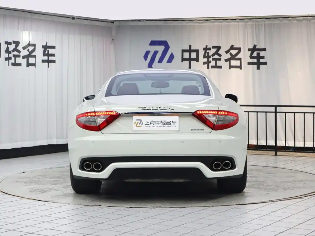 Maserati GranTurismo — миниатюра 4