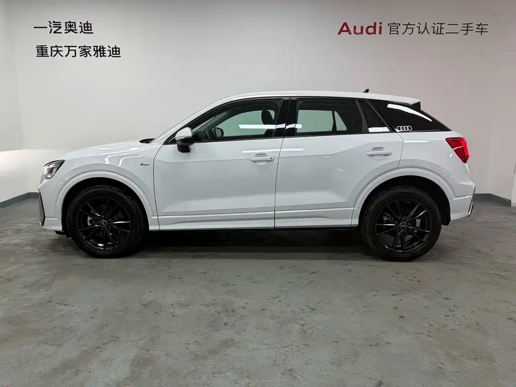 Audi Q2L 35TFSI Progressive Dynamic Type, фото 4