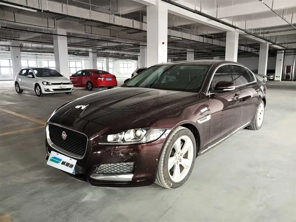 Jaguar XFL 2018