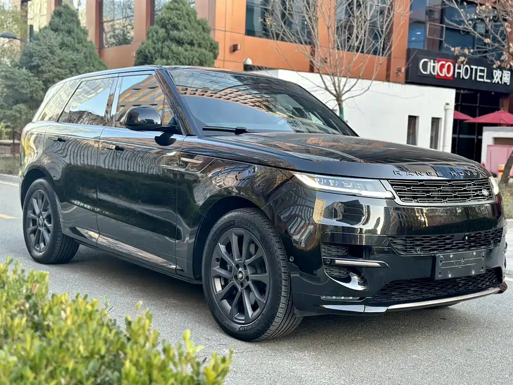 Land Rover Range Rover Sport 2023 400PS Dynamic SE