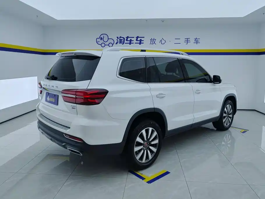 Roewe RX8 — миниатюра 3