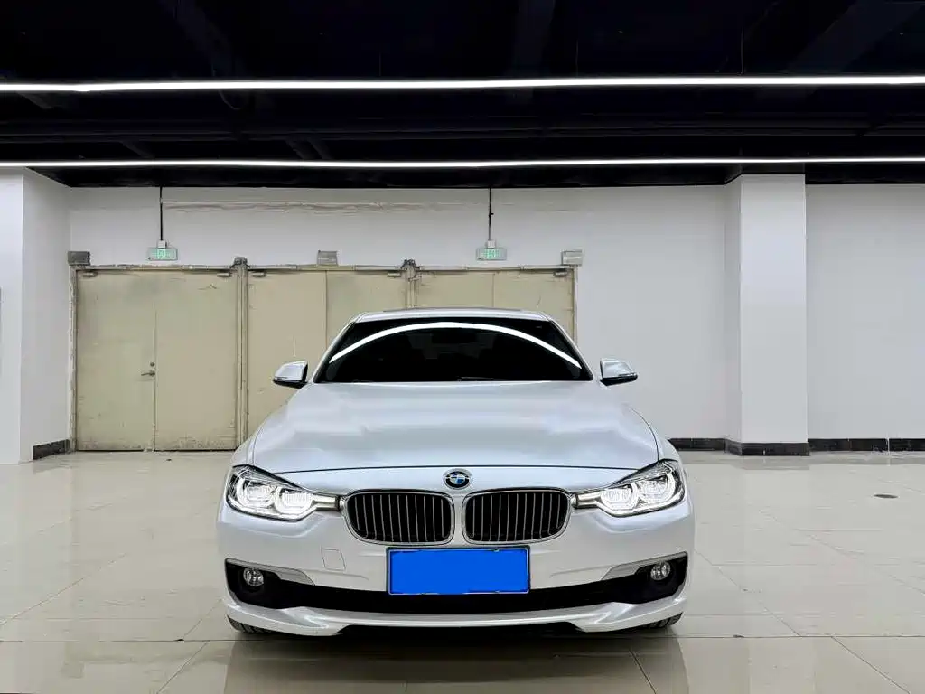 BMW 3 Series — миниатюра 2