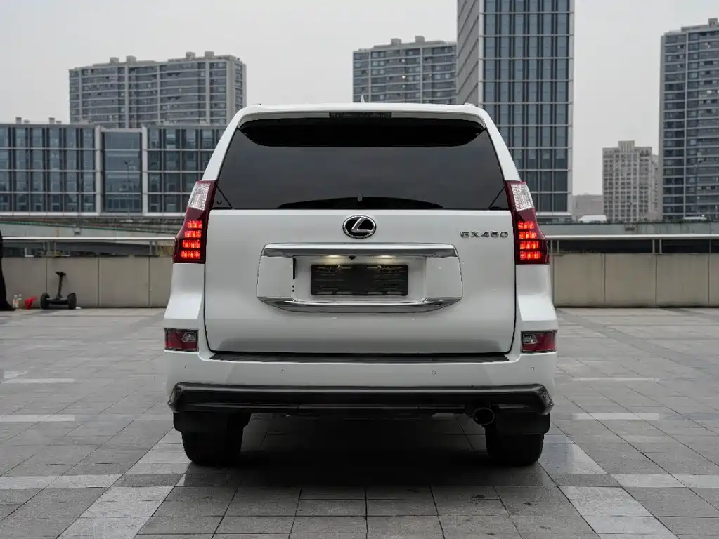 Lexus GX 2023 4.6L