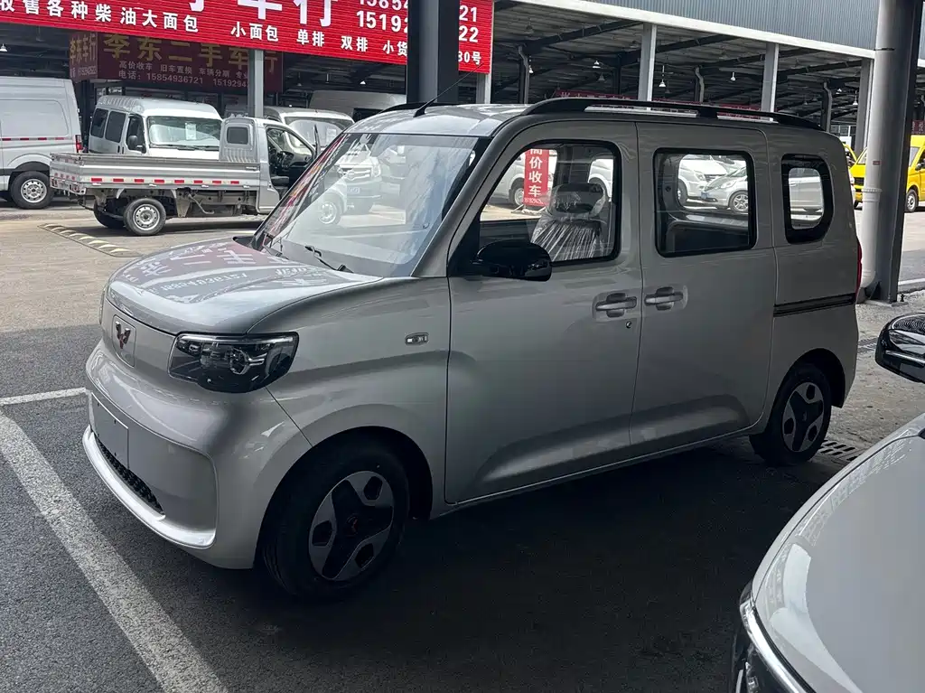 Wuling Sunshine EV 2025 305km