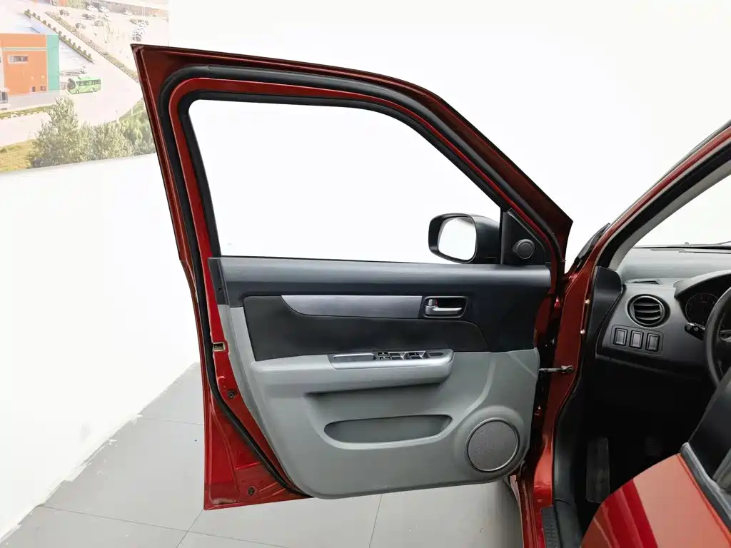 Suzuki Swift — миниатюра 8