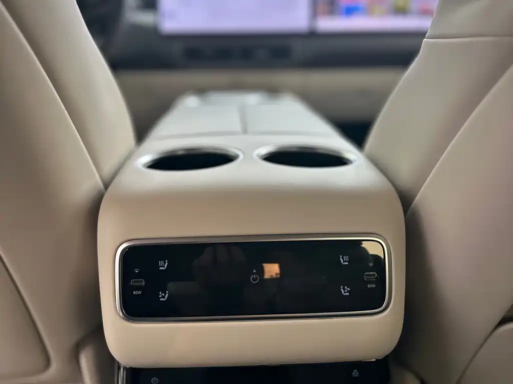 Li Auto Li MEGA — миниатюра 9