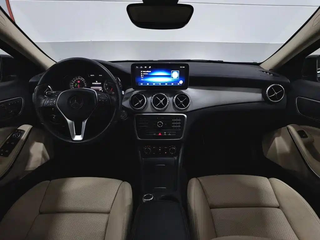 Mercedes-Benz GLA — миниатюра 5