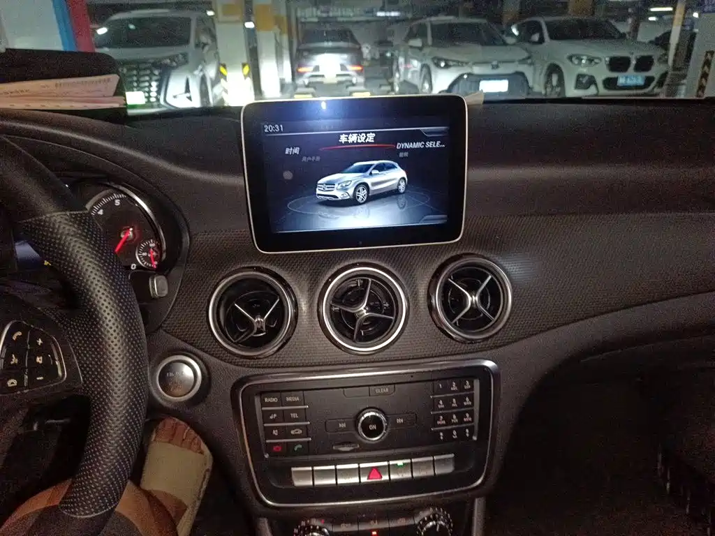 Mercedes-Benz GLA — миниатюра 14