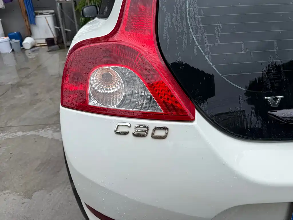 Volvo C30 — миниатюра 8