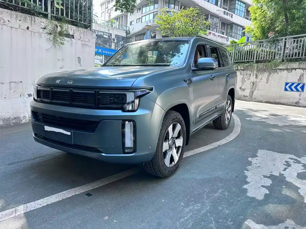 Beijing Off-Road BJ60 в Пекине.